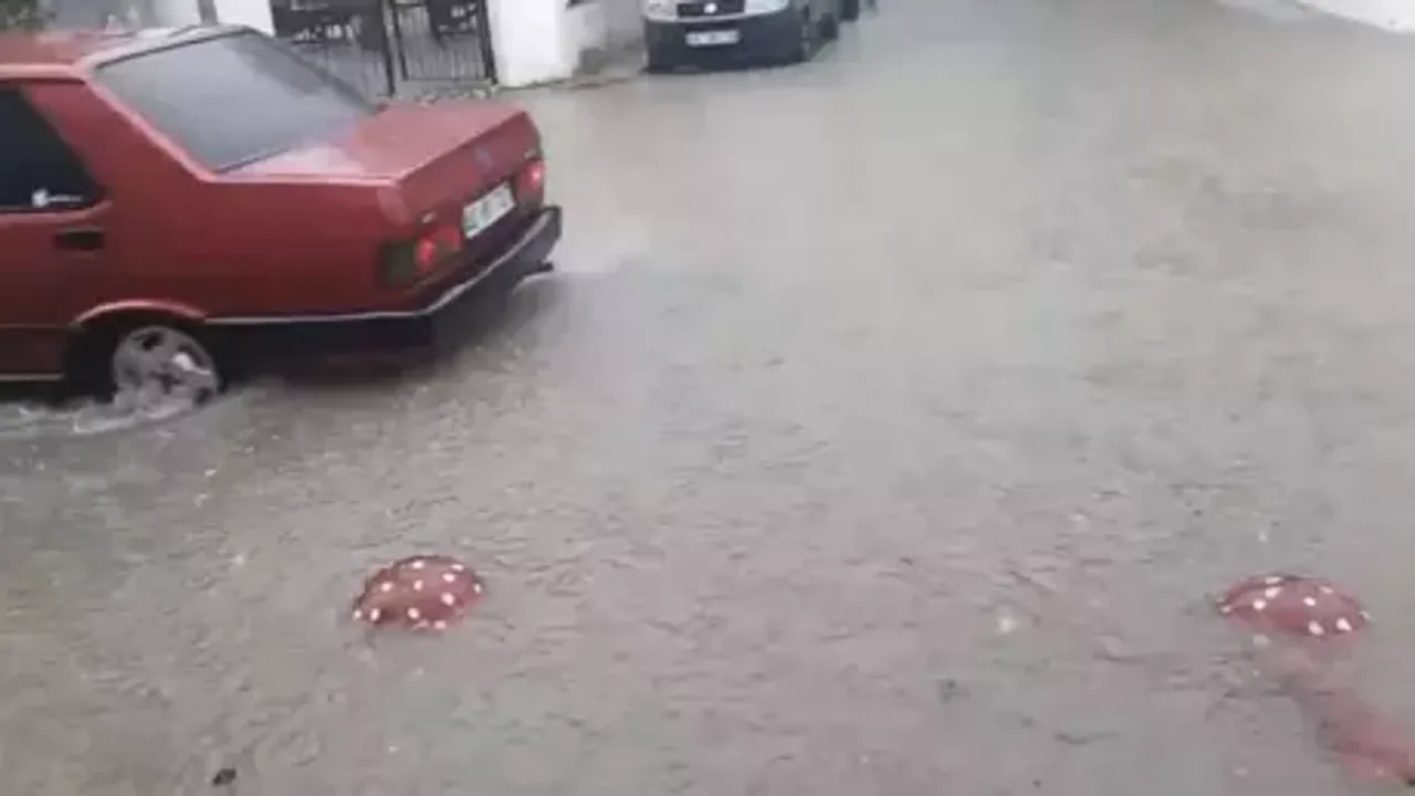 Muğla’da sağanak etkisi!