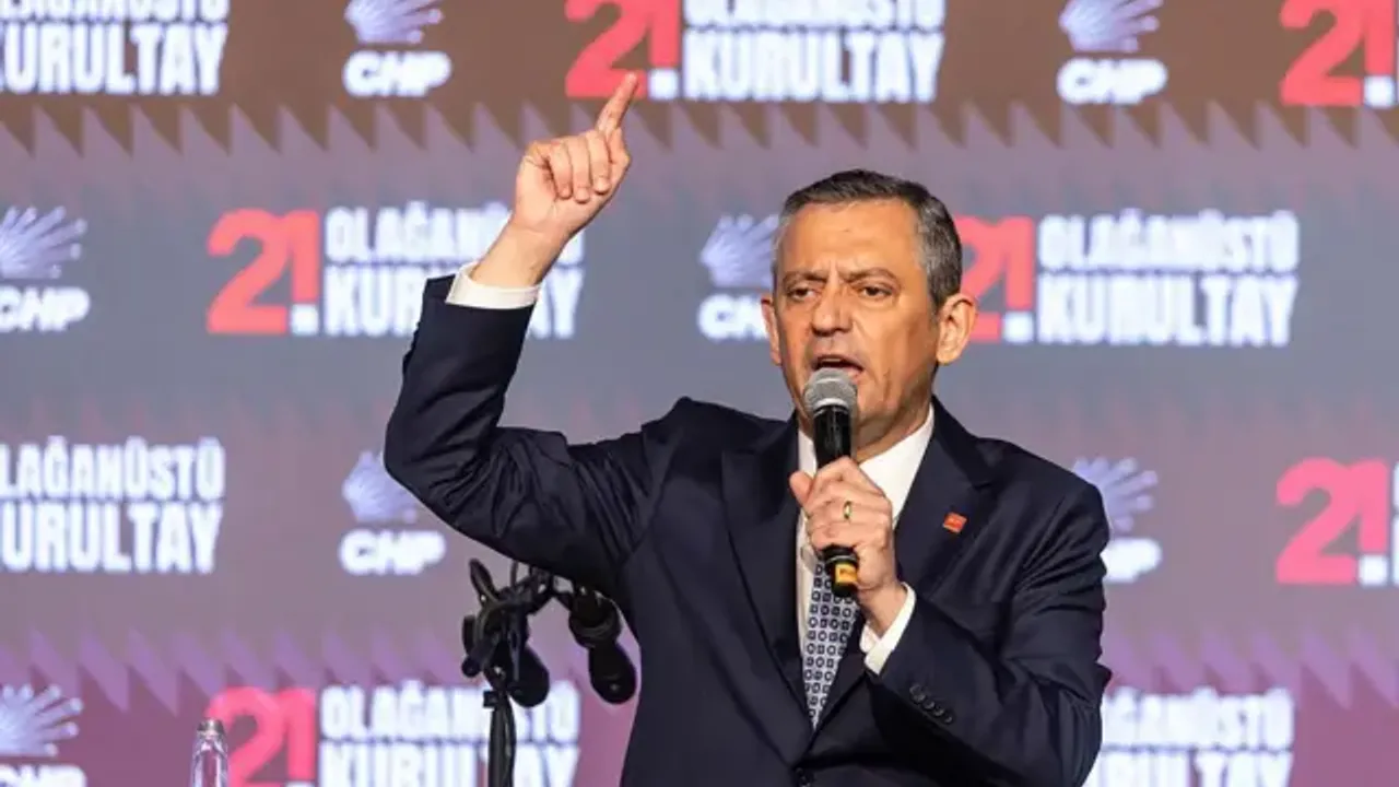 CHP İzmir’de gözler 17 Ekim’de: Özel il kongresine katılmayacak