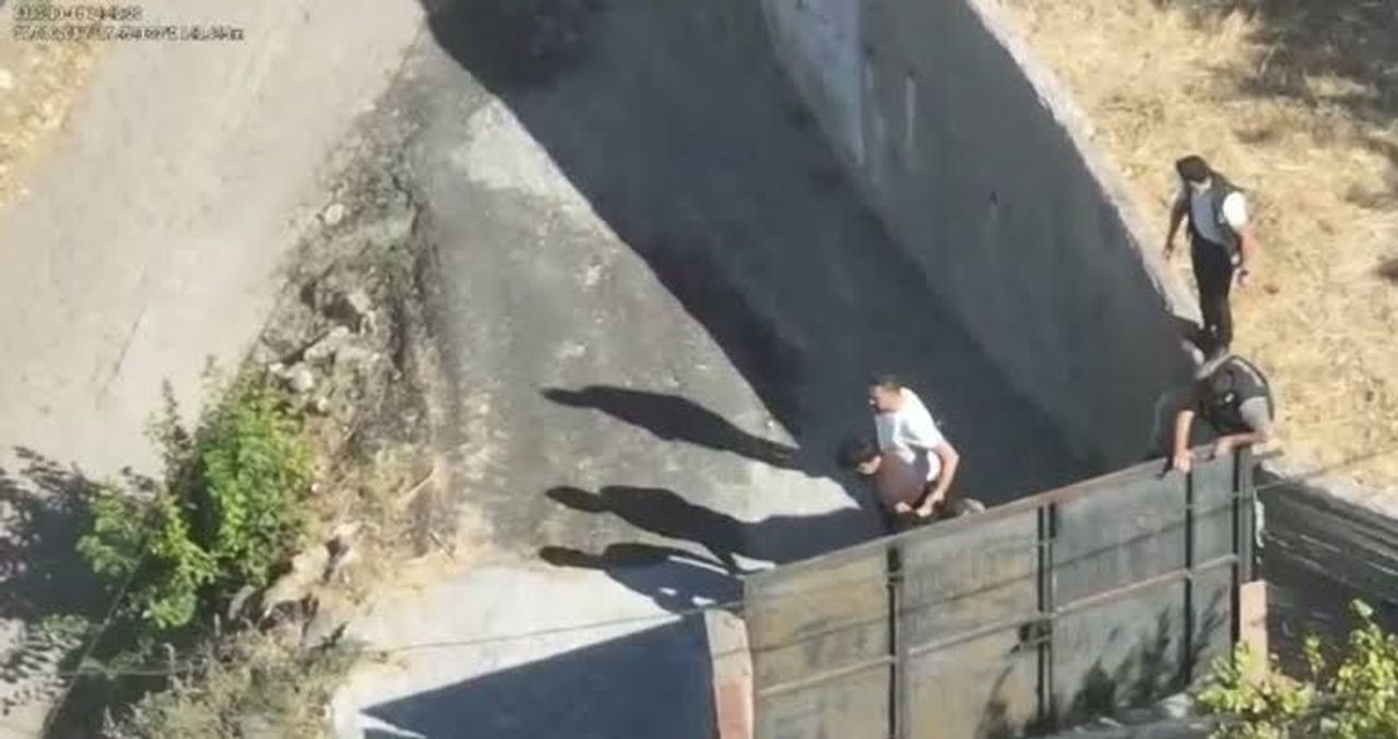 Araca bombalı saldırı: 2 tutuklama!