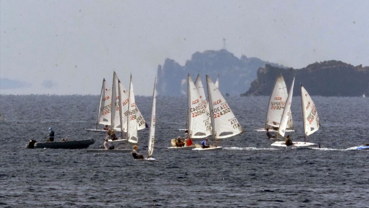 ILCA 21 Yaş Altı Avrupa Yelken Şampiyonası, Bodrum’da başladı