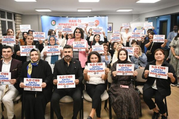 İzmir’de ev işçileri örgütleniyor!