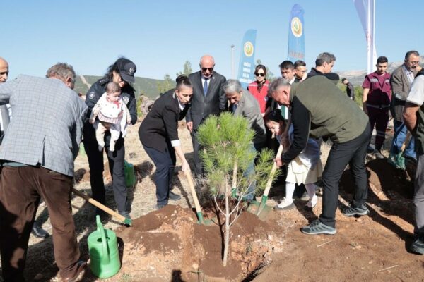 Muğla’da şehit polis Tayfun Baş anısına hatı...